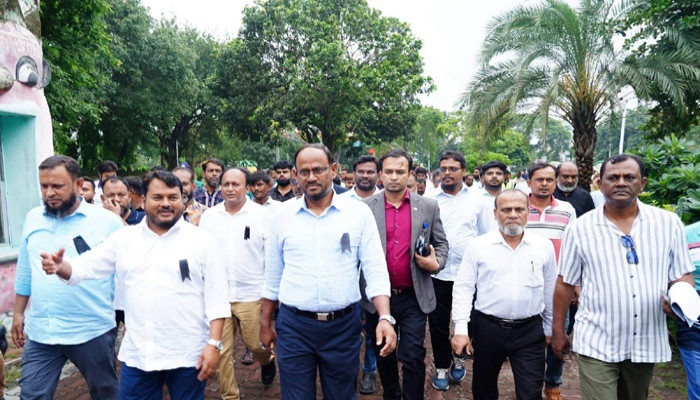 শহীদ জিয়া শিশু পার্ক আধুনিকায়নের লক্ষ্যে পরিদর্শনে করলেন, প্রতিমন্ত্রী টুকু