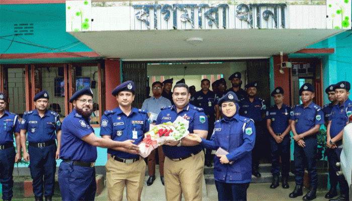 বাগমারা থানা পরিদর্শন করলেন রাজশাহী রেঞ্জের নবাগত ডিআইজি আশিক সাঈদ