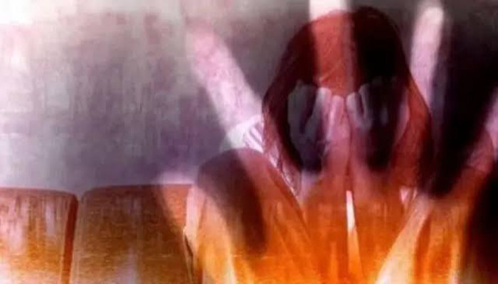 শিশুকে ধর্ষণের পর হত্যা করে পালিয়ে যাওয়ার অভিযোগ প্রতিবেশীর বিরুদ্ধে