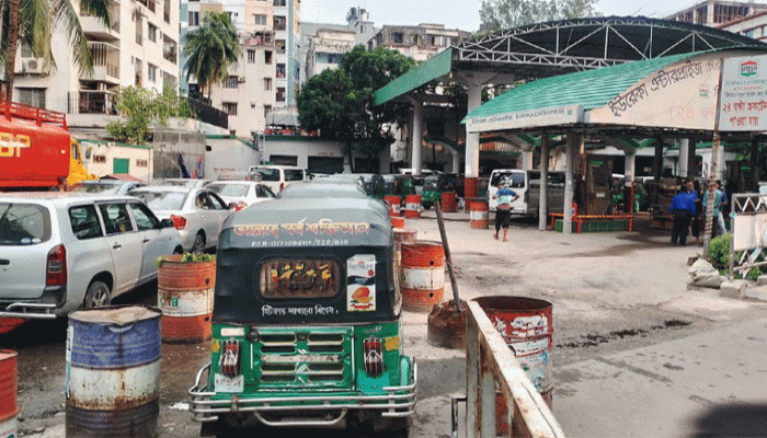 সিএনজি স্টেশন মালিকদের ধর্মঘটের হুঁশিয়ারি