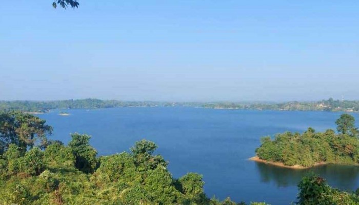 কাপ্তাই হ্রদে মাছ ধরার নিষেধাজ্ঞার মেয়াদ বাড়ল