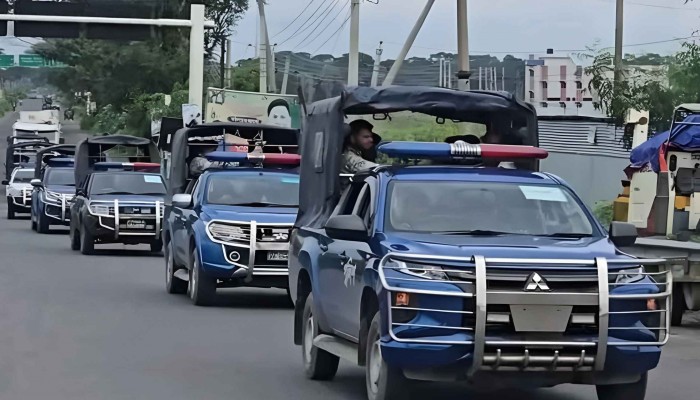 ঢাকাসহ সারাদেশে হঠাৎ সর্বোচ্চ সতর্কতা জা‌রি করলো পুলিশ সদর দপ্তর
