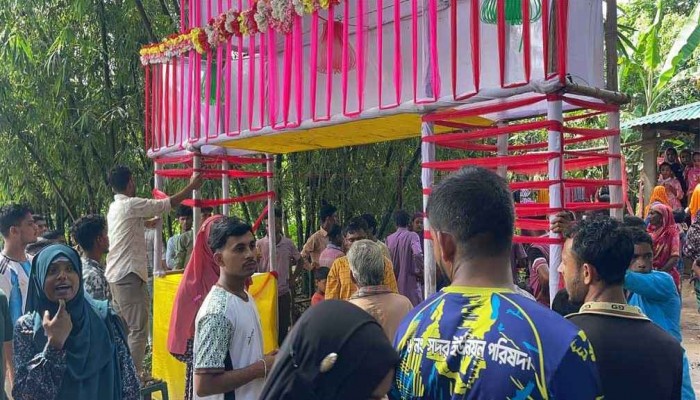 ধুমধাম করে বিয়ে দেওয়া হচ্ছিল ১৩ বছরের কিশোরীকে, অতঃপর...