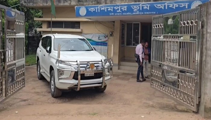 সেবার বদলে হয়রানি: কাশিমপুর ভূমি অফিসের সব কর্মকর্তা-কর্মচারী বরখাস্ত