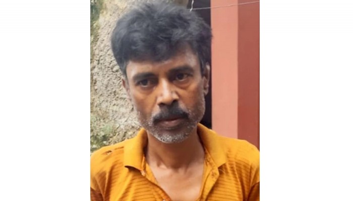 মানিকগঞ্জে ১১ বছরের শিশুকে ধর্ষণের অভিযোগে সৎ বাবা আটক