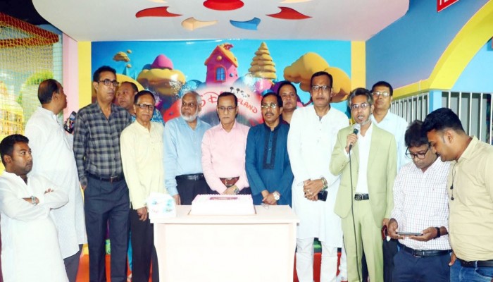 পাবনায় প্রথমবারের মত চালু হলো শিশুদের সফট ইনডোর প্লে-গ্রাউন্ড 'পিএস ডিজনিল্যান্ডে প্লে-গ্রাউন্ড