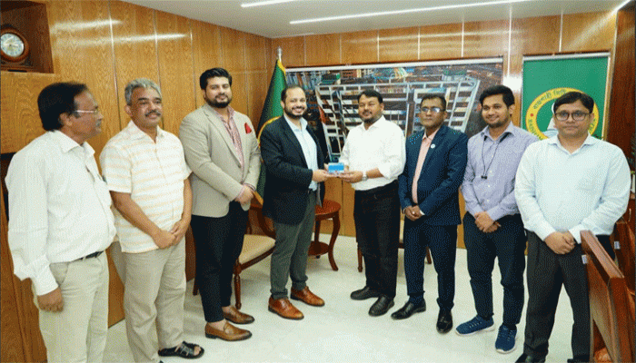 রাজশাহীতে ওয়াটার এটিএম বুথ স্থাপন নিয়ে রাসিক প্রশাসকের সঙ্গে ড্রিংকওয়েলের মতবিনিময়