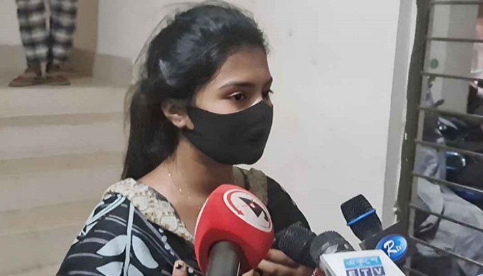 কেন মদ পান করেছিলেন সেই তরুণী? নিজেই জানালেন কারণ