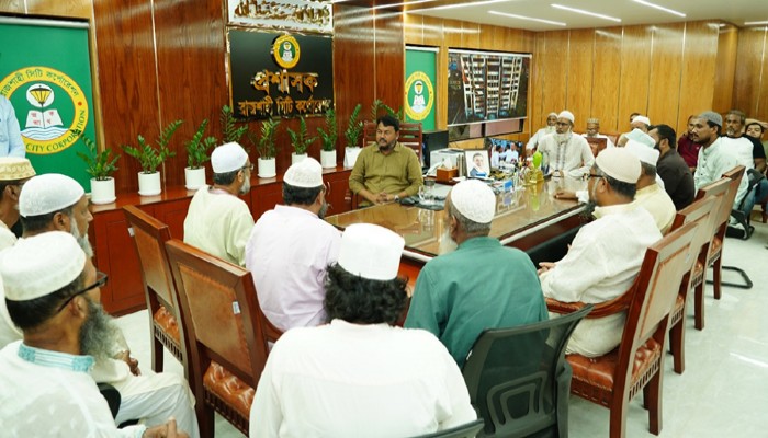 রাসিক প্রশাসকের সাথে মীরের চক জামে মসজিদ কমিটির নেতৃবৃন্দের সৌজন্য সাক্ষাৎ