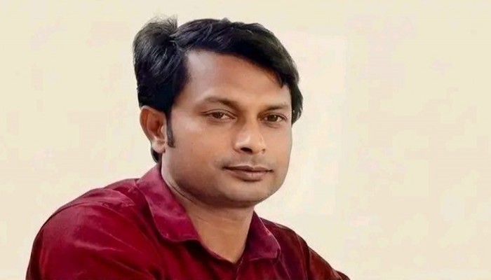 স্কুলছাত্রীকে ধর্ষণের অভিযোগে প্রাথমিক বিদ্যালয়ের শিক্ষক গ্রেফতার