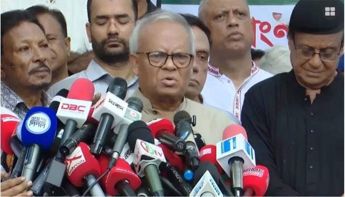 ব্রিকস সম্মেলনে না গিয়ে তারেক রহমান দেশকে সম্মানিত করেছেন: রিজভী