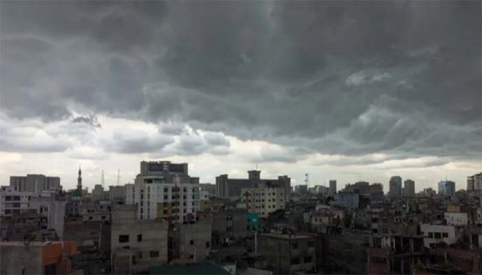 সাগরে লঘুচাপের আভাস, ঘনীভূত হয়ে ঘূর্ণিঝড়ের সম্ভাবনা