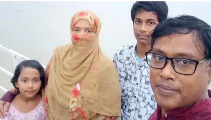 ‘আমি কাকে আম্মু বলে ডাকব’