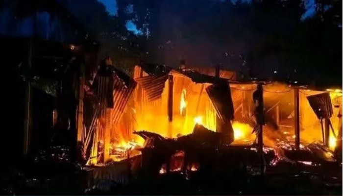 ছেলেকে গাছে বেঁধে মাকে ধর্ষণ: সেই ৫ আসামির বাড়িতে ভাঙচুর-আগুন