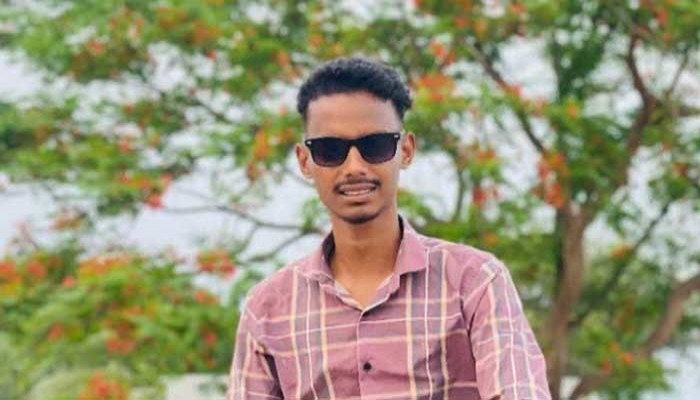 স্ত্রীকে শ্বশুরবাড়ির লোকজন নিয়ে যাওয়ায় ক্ষোভে নিজের শরীরে আগুন