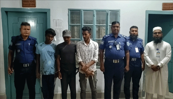 রাণীশংকৈলে সেচ পাম্প ঘরে গাঁজার আড্ডা ৩ যুবকের কারাদণ্ড